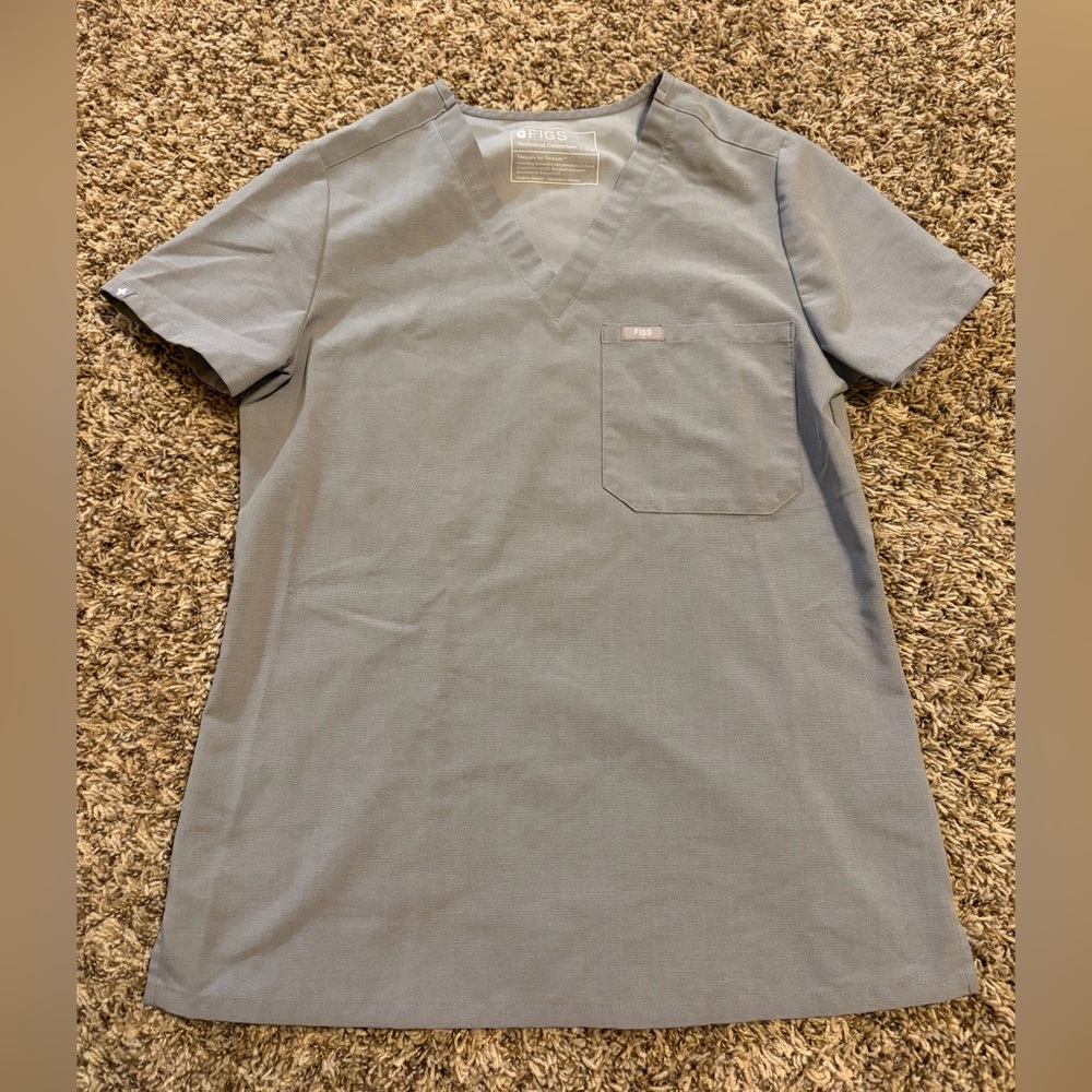 Women’s Figs Scrub Top size XS